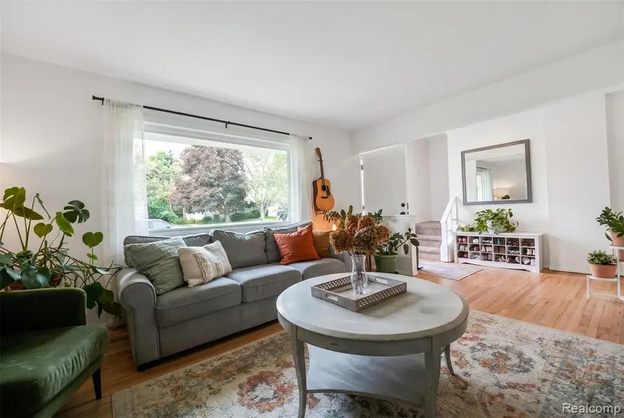 8941 Bristol, Ypsilanti, MI 48198 - #3