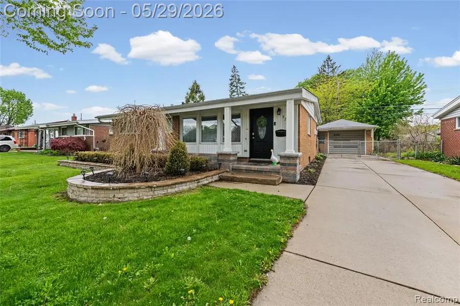 32601 Holden, Warren, MI 48092 - #3