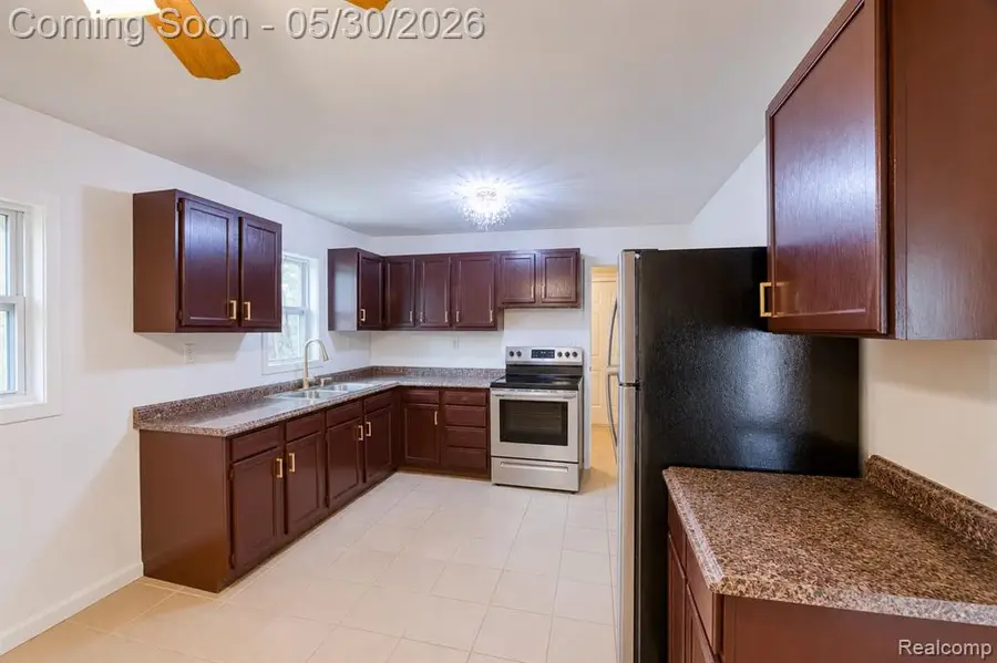 23075 Vance, Hazel Park, MI 48030 - #2