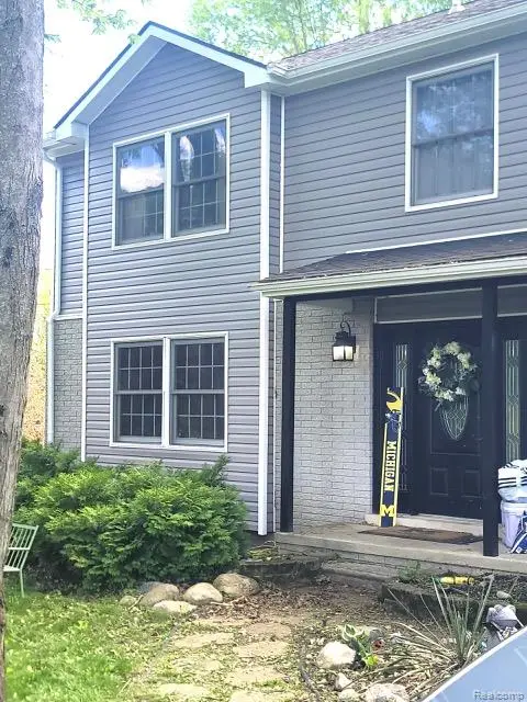 42263 Palmer, Canton, MI 48188