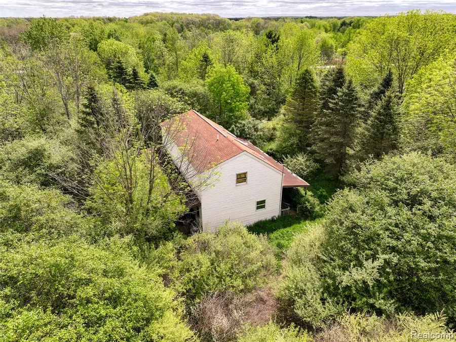 2626 Bullock, Lapeer, MI 48446 - #2