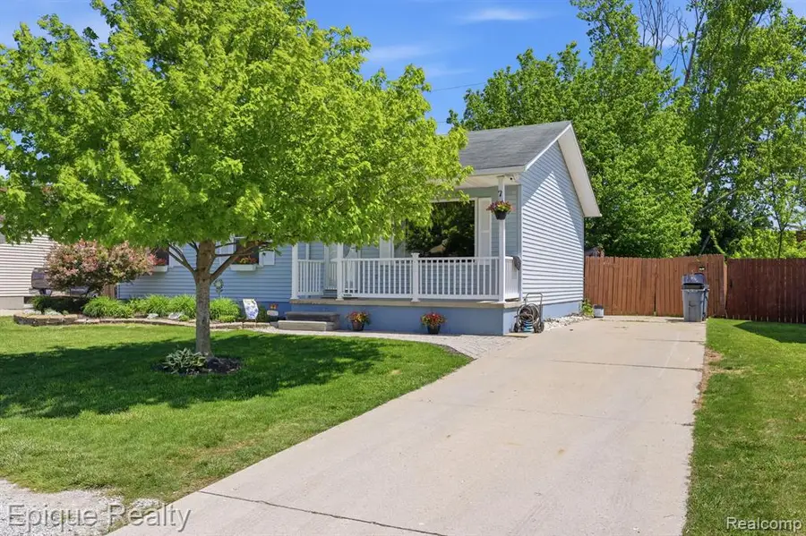 753 Applegate, Marysville, MI 48040 - #2