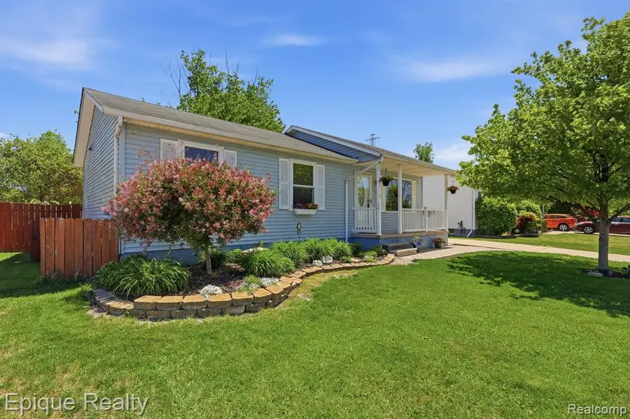 753 Applegate, Marysville, MI 48040 - #3