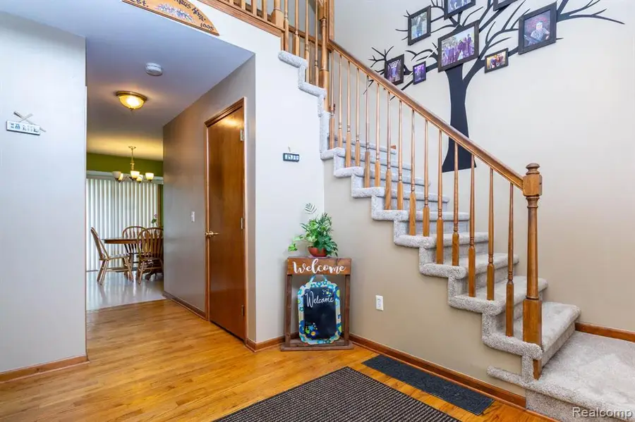 24227 Brentwood, Trenton, MI 48183 - #3