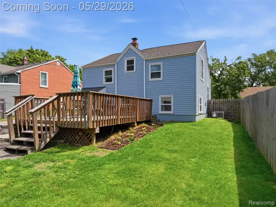 320 S Avery, Waterford, MI 48328 - #3