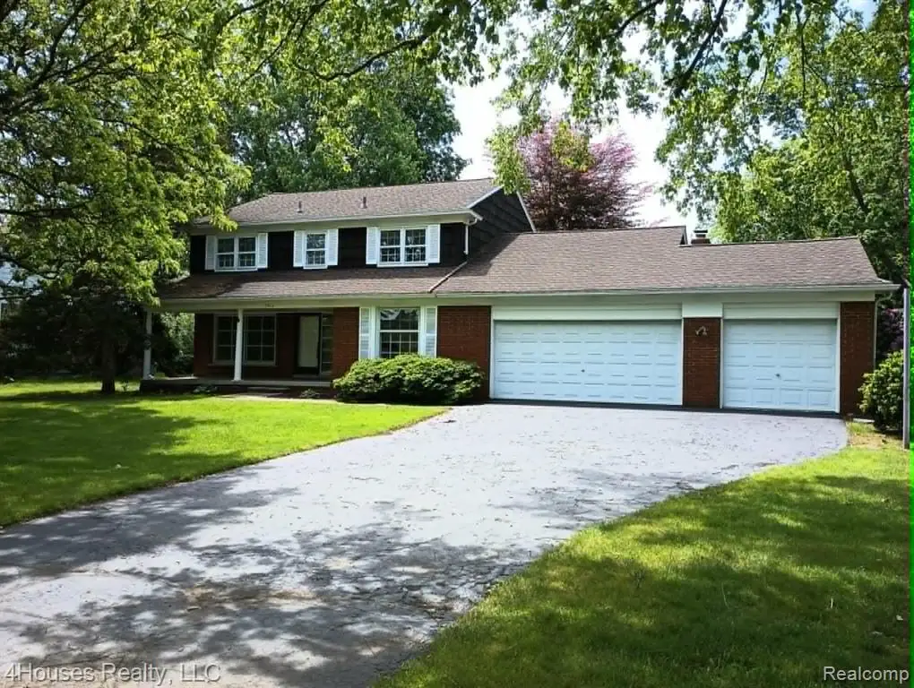 7476 Franklin Ridge, West Bloomfield, MI 48322 - #1