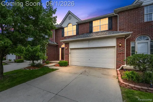 19208 W 11 Mile, Lathrup Village, MI 48076