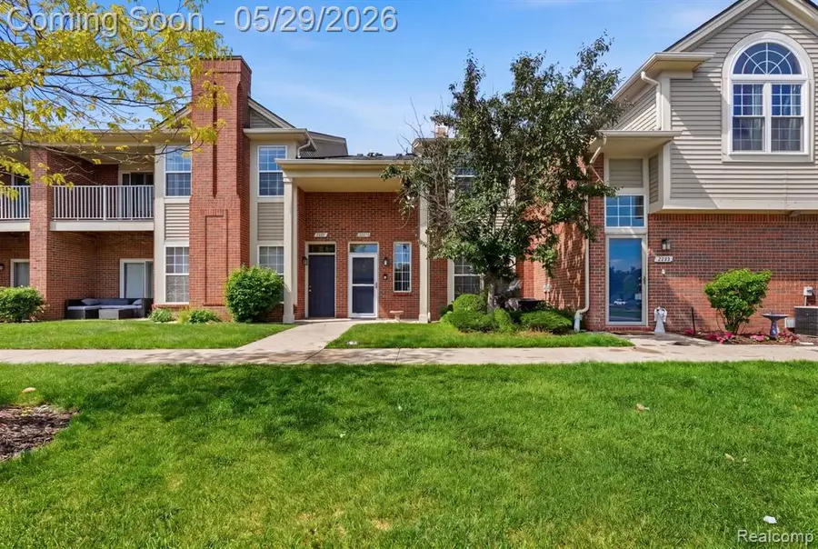 2287 Leighton, Utica, MI 48317 - #2