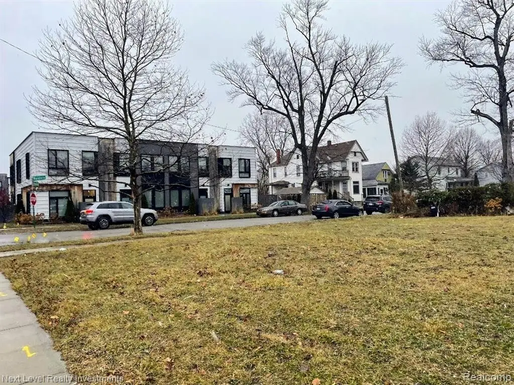 7719 E Lafayette, Detroit, MI 48214 - #1
