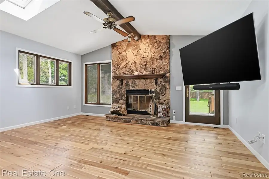 6920 Pontiac, West Bloomfield, MI 48323 - #3