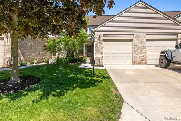4472 Hunters, Canton, MI 48188