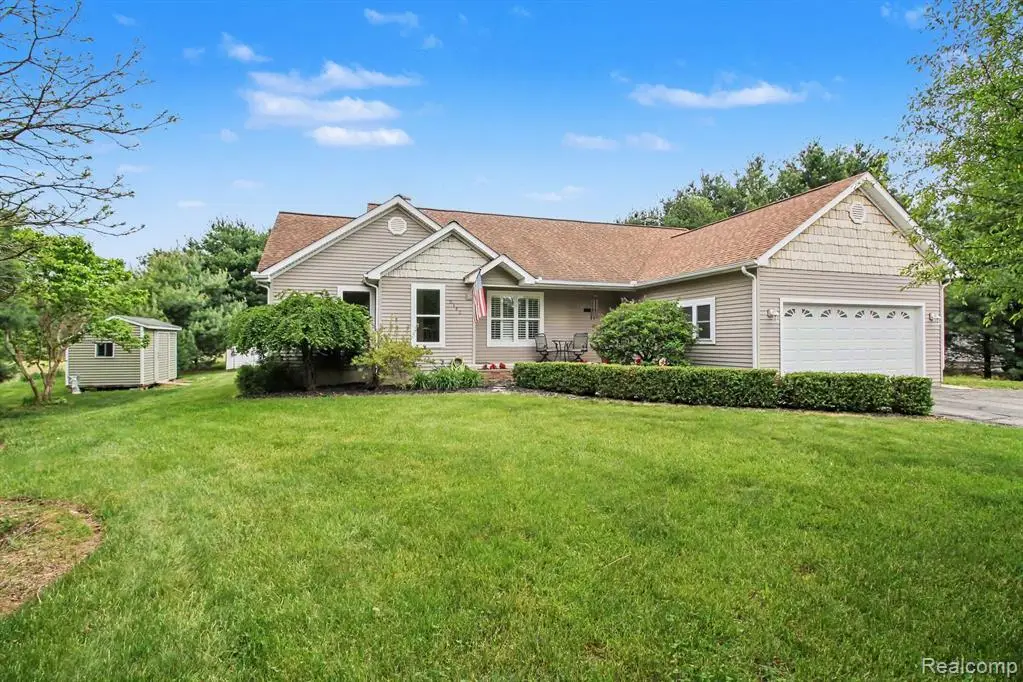 5183 Owosso, Fowlerville, MI 48836 - #1
