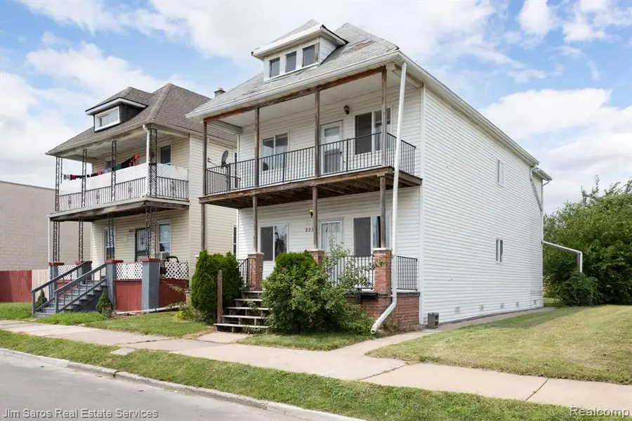 2231 Andrus, Hamtramck, MI 48212 - #2