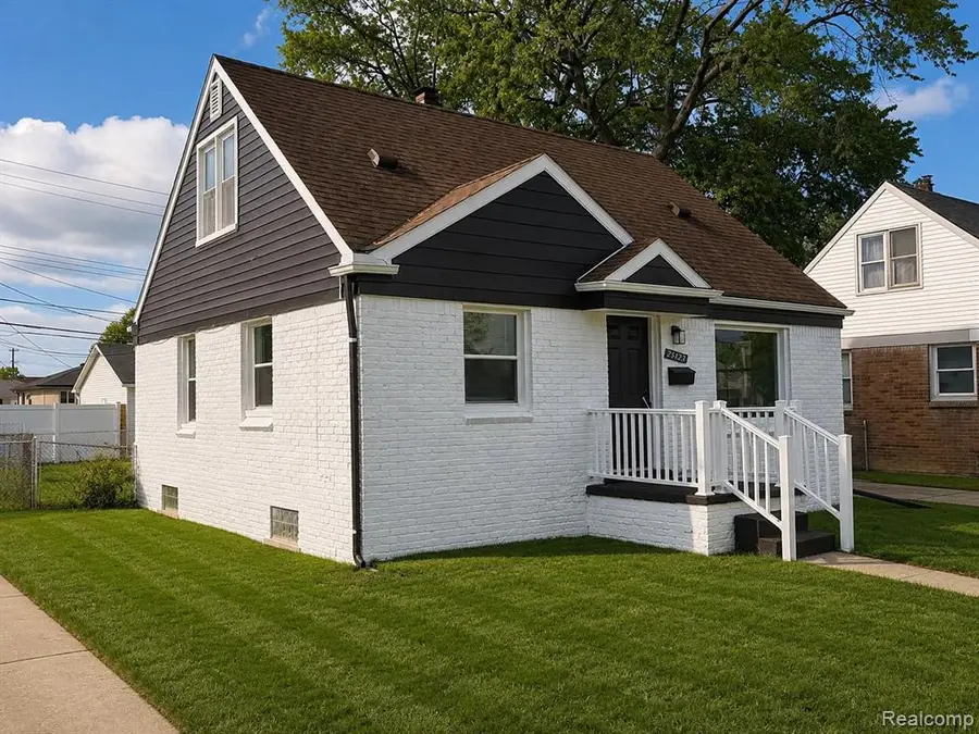 25123 Mackinac, Roseville, MI 48066 - #2