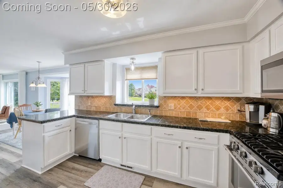 11290 Morningview, Southgate, MI 48195 - #3