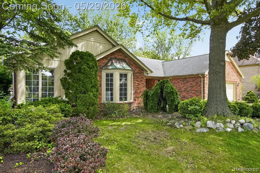 20308 Gary, Livonia, MI 48152 - #2