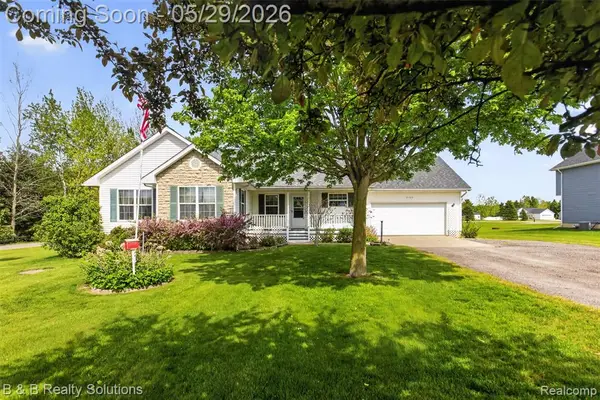 6100 Fish Lake, North Branch, MI 48461