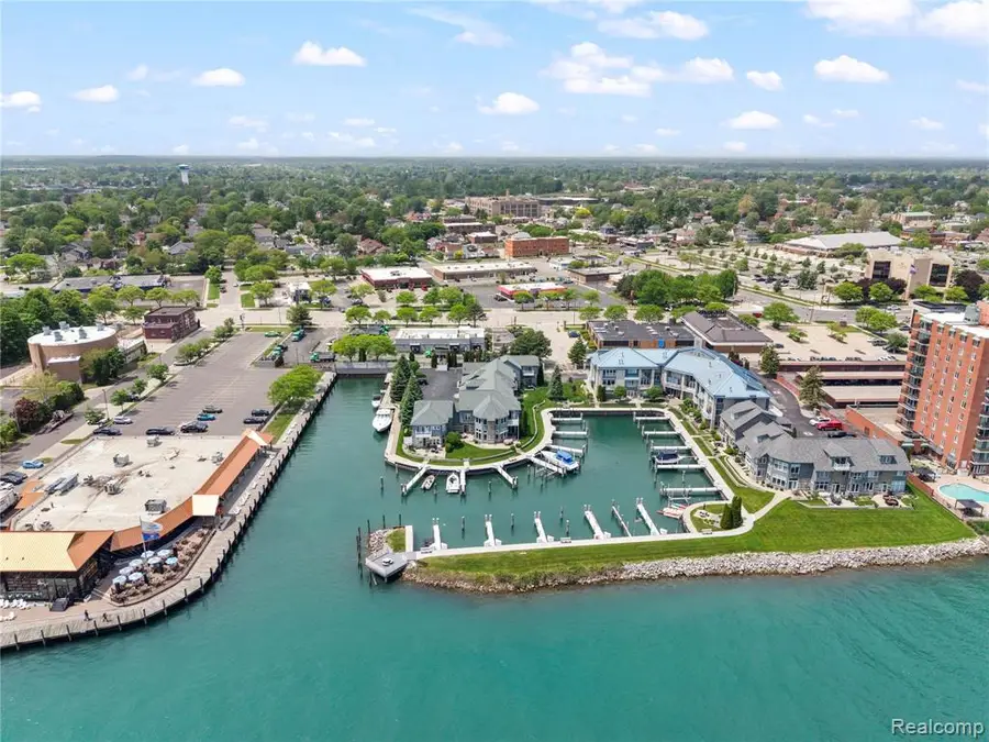 31 Kreger, Wyandotte, MI 48192 - #2