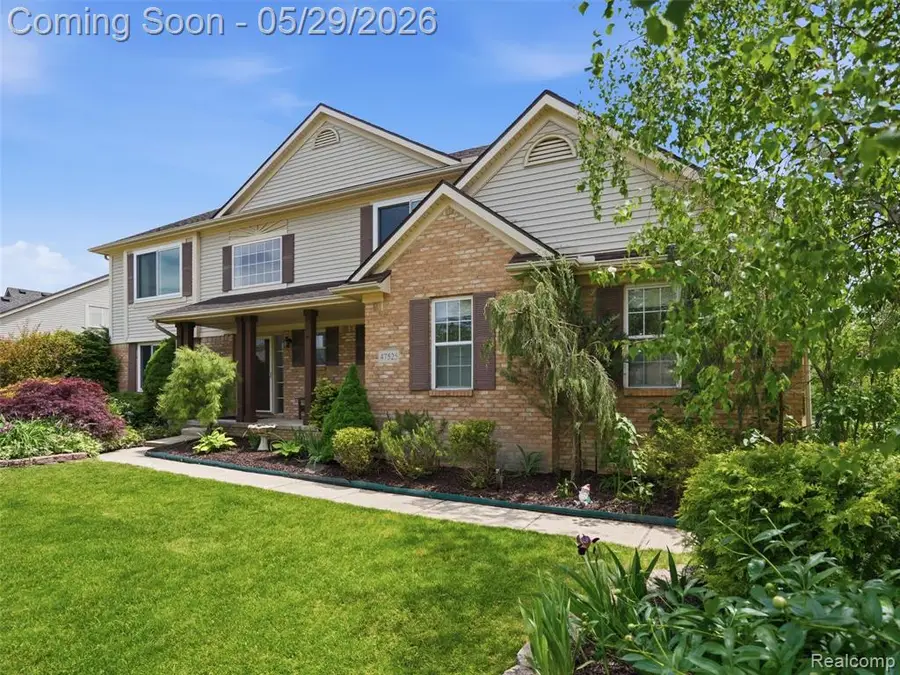 47525 River Woods, Canton, MI 48188 - #3