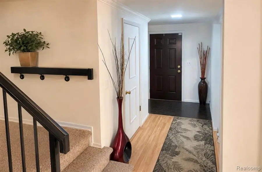 25215 Greenbrooke, Southfield, MI 48033 - #2