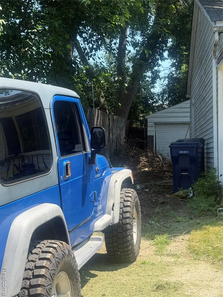 1425 Knight, Flint, MI 48503 - #3