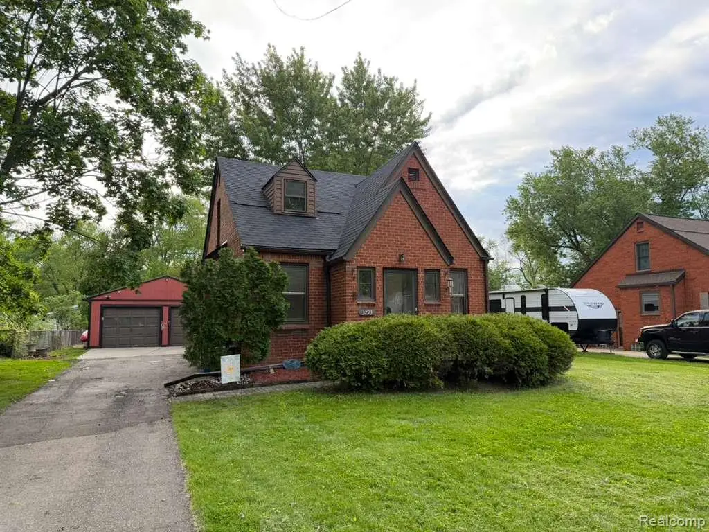 3793 Lincolnshire, Waterford, MI 48328 - #1