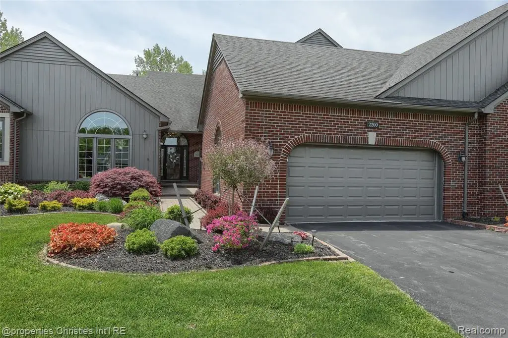 2200 Barberry, Utica, MI 48316 - #1