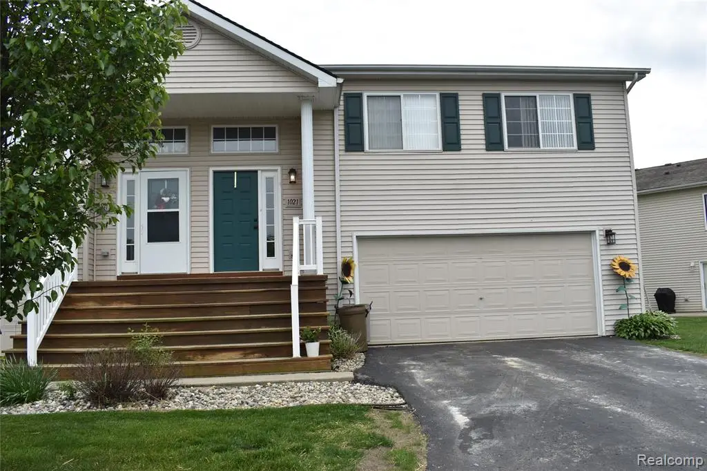 1021 Timber Ridge #374, Grand Blanc, MI 48439 - #1