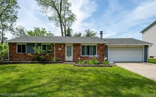 2243 Phillips, Auburn Hills, MI 48326