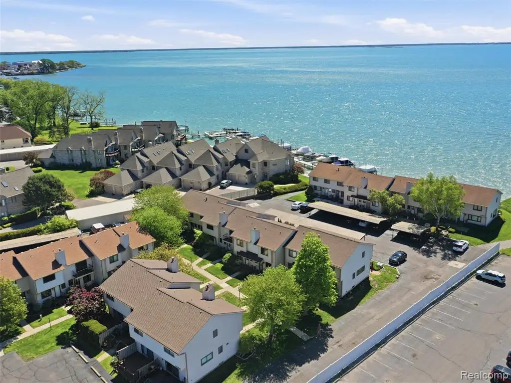 50656 Jefferson #C7, New Baltimore, MI 48047 - #1