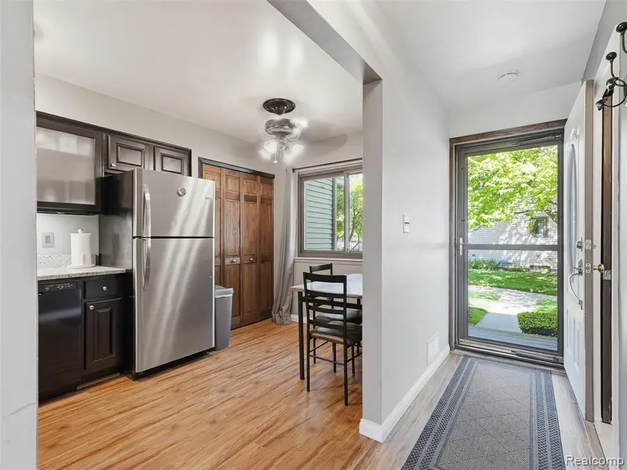 50656 Jefferson #C7, New Baltimore, MI 48047 - #3