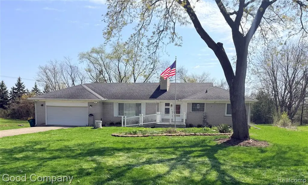 25400 Springbrook Drive, Farmington Hills, MI 48336 - #1