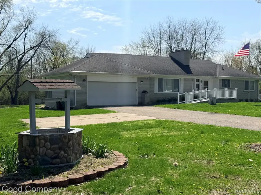 25400 Springbrook Drive, Farmington Hills, MI 48336 - #3