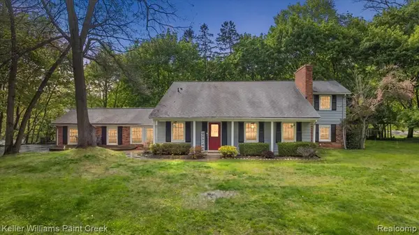 5795 Thorny Ash, Rochester, MI 48306