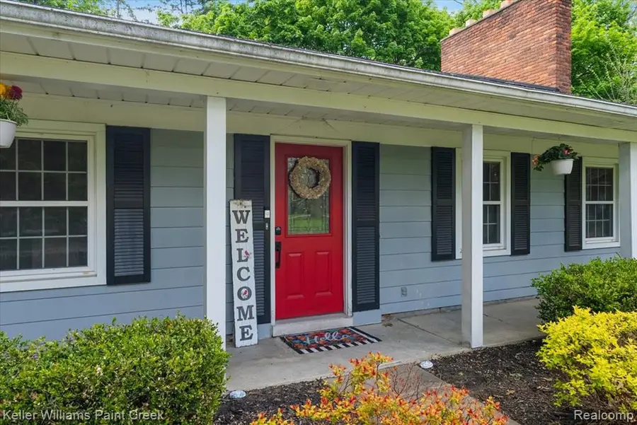 5795 Thorny Ash, Rochester, MI 48306 - #3