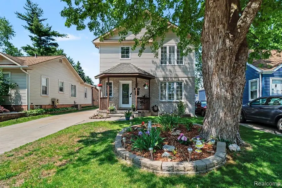 26633 Rialto, Madison Heights, MI 48071 - #2