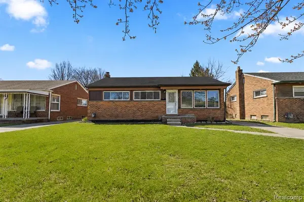 33091 Barton, Garden City, MI 48135