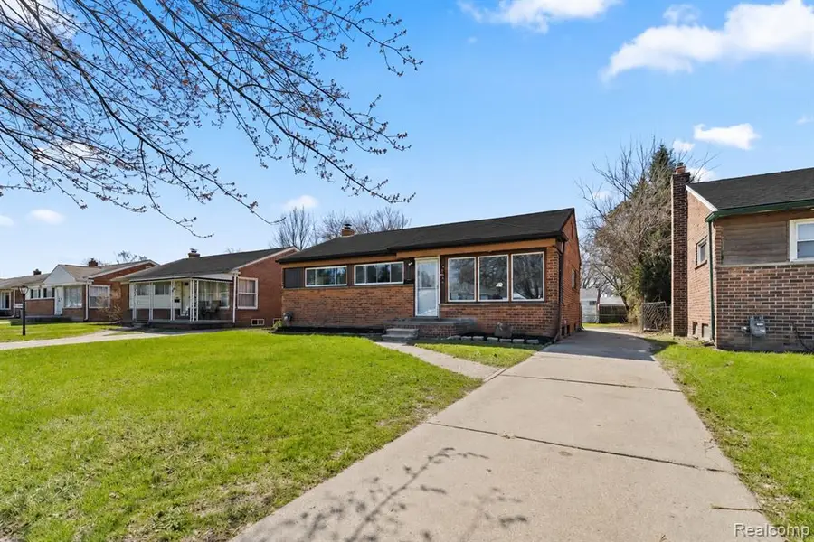 33091 Barton, Garden City, MI 48135 - #2