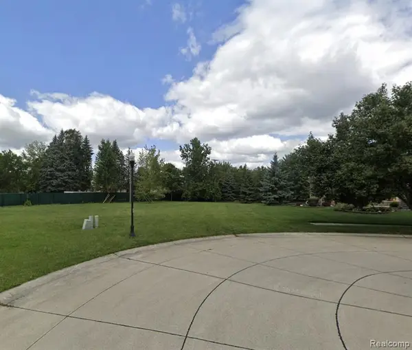 13110 Torry Pines, Taylor, MI 48180