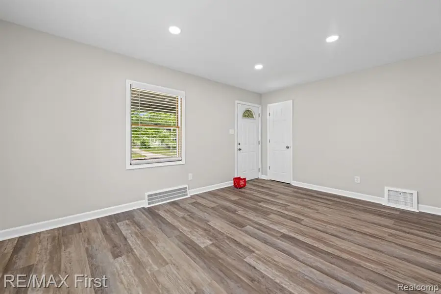 2164 Shevlin, Ferndale, MI 48220 - #3