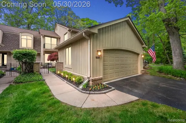 1161 Hillpointe, Bloomfield Hills, MI 48304