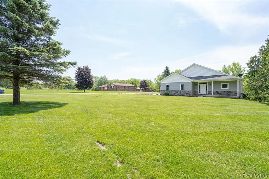 4610 Clyde, Howell, MI 48855 - #1