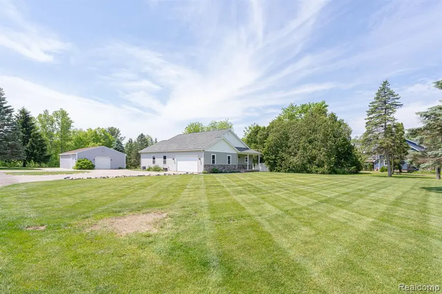4610 Clyde, Howell, MI 48855 - #3