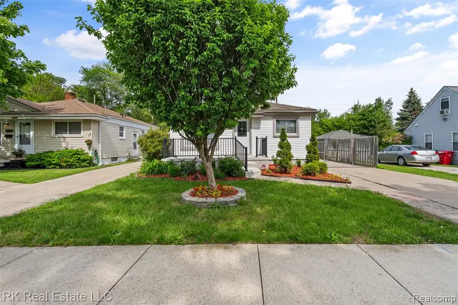 23290 Rosalind, Eastpointe, MI 48021 - #2