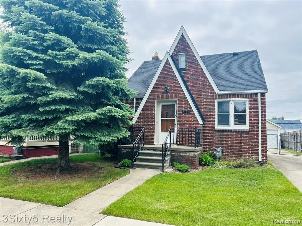 3184 20th, Wyandotte, MI 48192 - #1