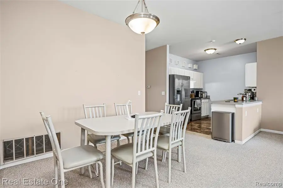 40442 Bay Harbor, Canton, MI 48188 - #2