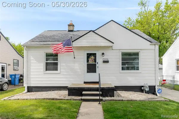 25446 Colgate, Dearborn Heights, MI 48125