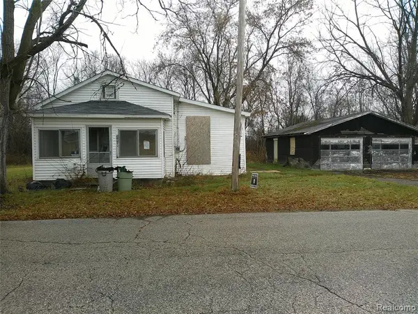 301 Chesaning, Update, MI 48655