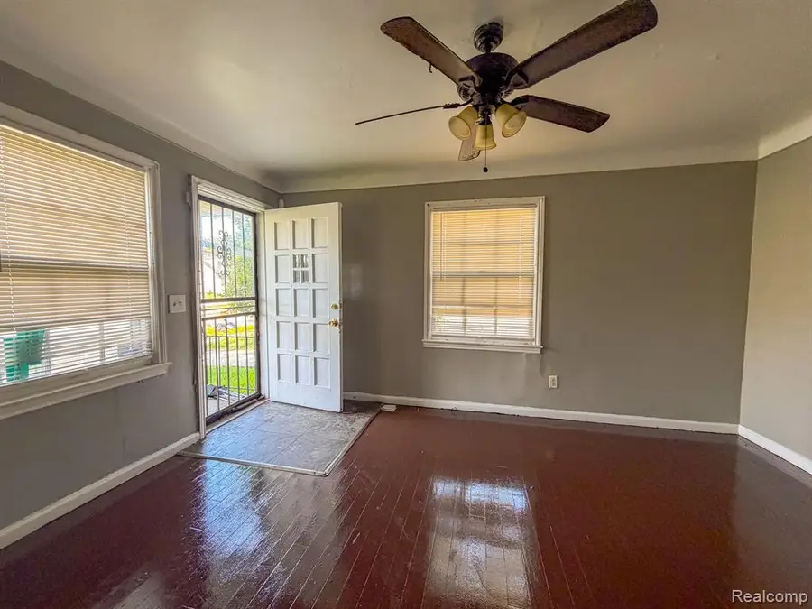 19455 Mccormick, Detroit, MI 48224 - #3