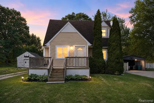 12463 W Lennon, Lennon, MI 48449